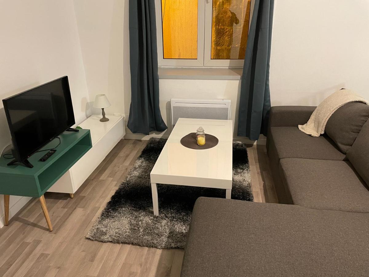 Appartement T2 Meuble, Centre Verdun, 1Er Etage エクステリア 写真